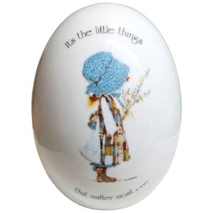 Vtg Porcelain Egg Holly Hobbie Collectible "It's The Little Things" By W.W.A
